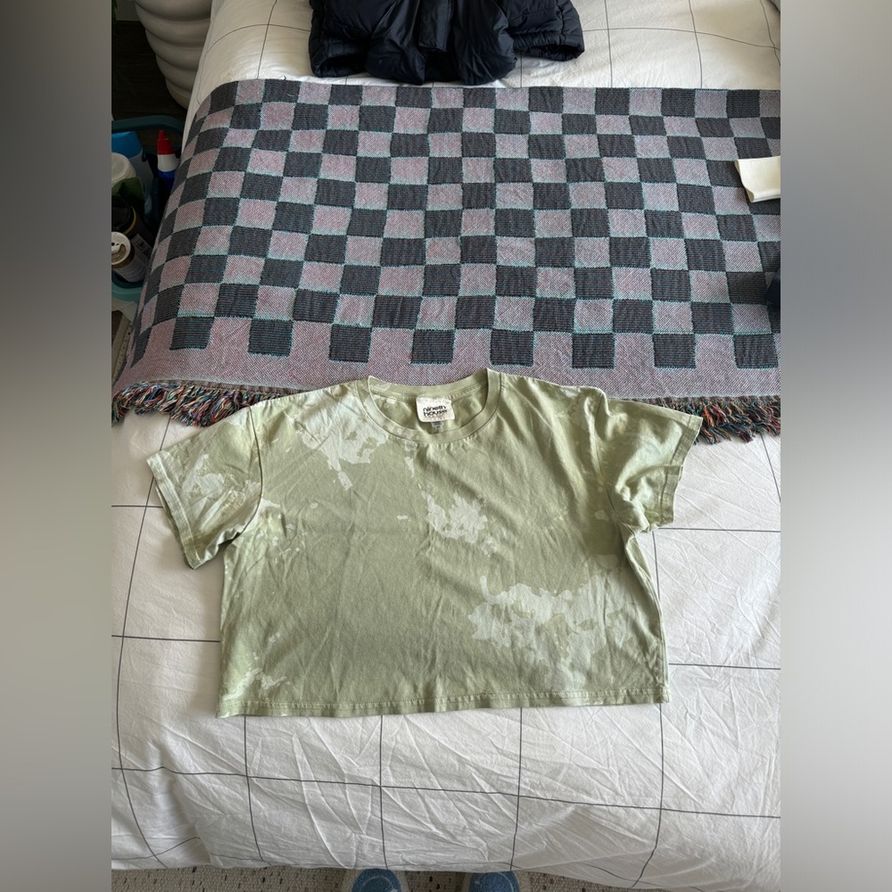 Unique cropped tie dye tee